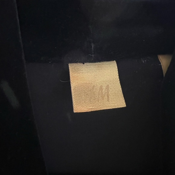 HM Velvet Bodysuit - Picture 2 of 2